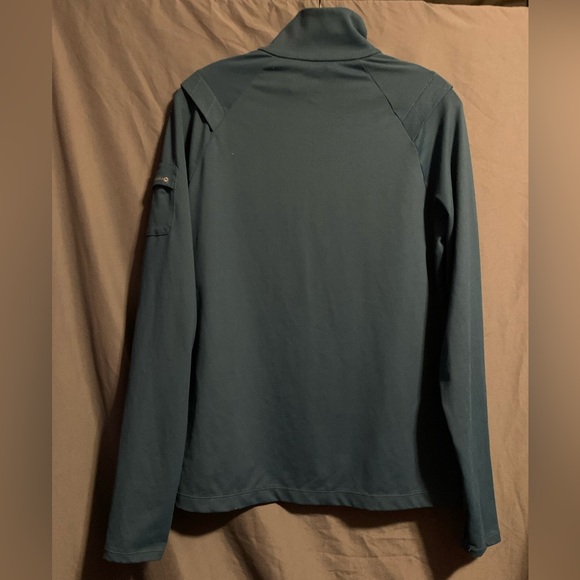 Merrel Select Wick Long Sleeve Blue Top EUC almost new with thumb holes - Picture 11 of 11